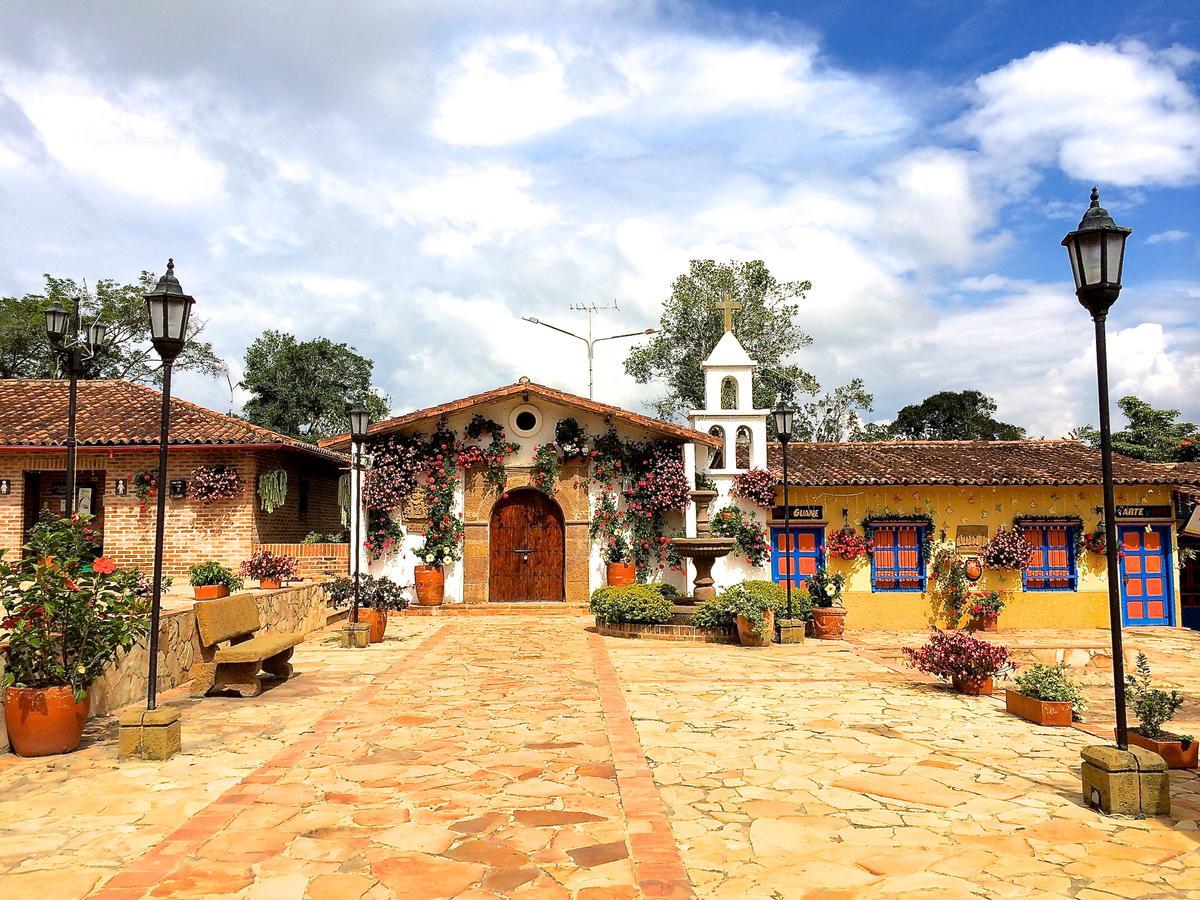 Cabanas La Carolina - Mesa De Los Santos Los Santos  Eksteriør bilde